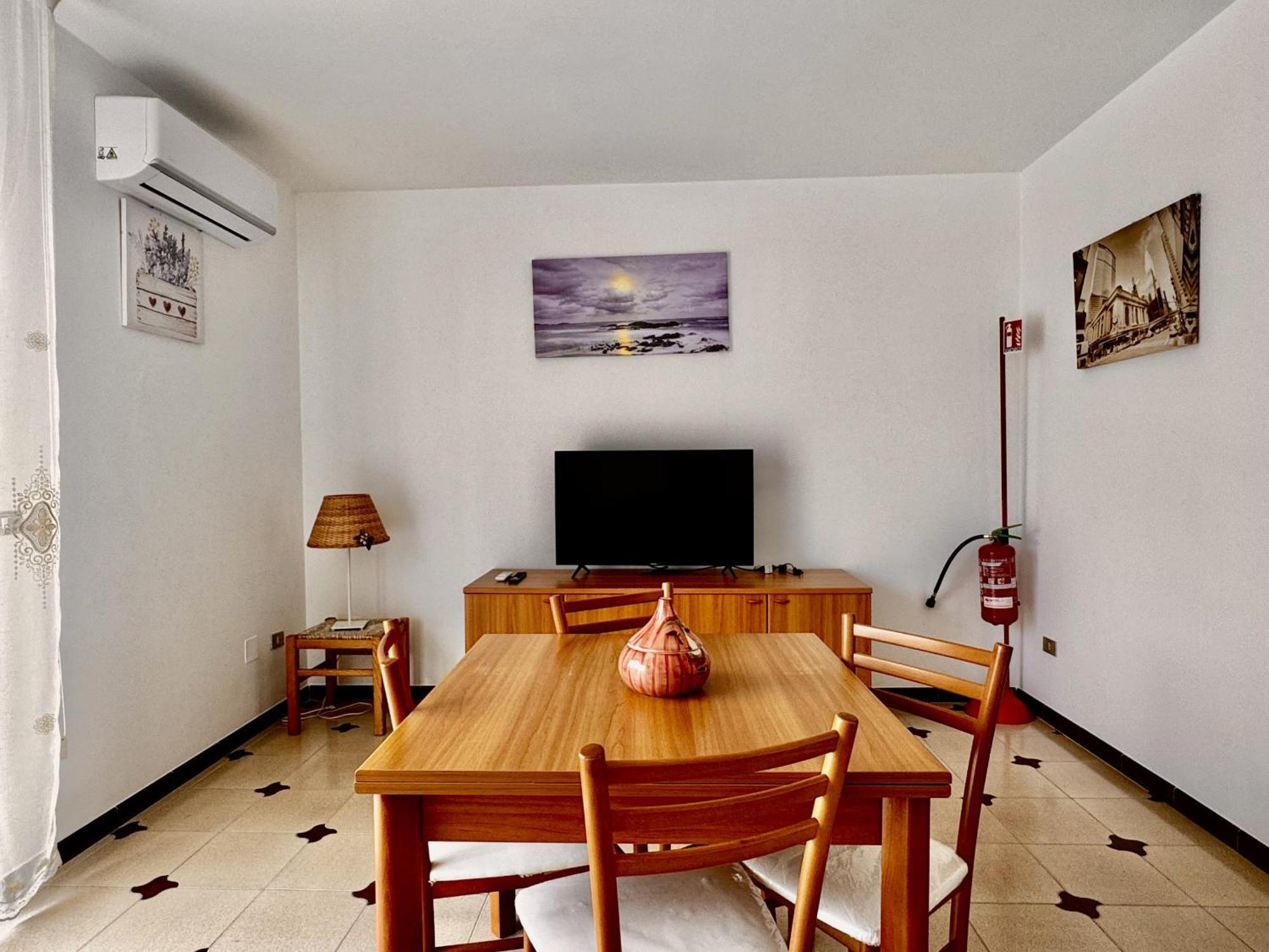 Holidaycasa Leone - Con Posto Auto A 200Mt Dal Mare Sperlonga Extérieur photo