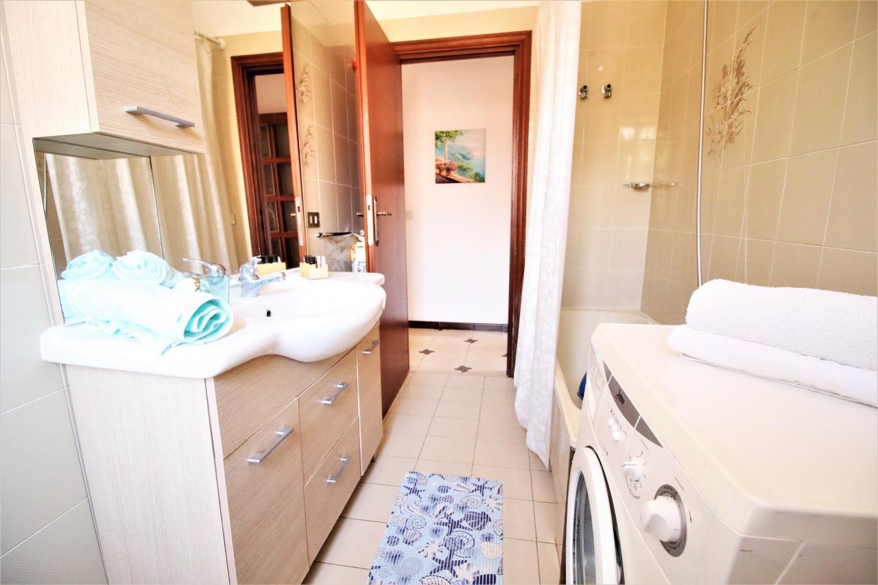 Holidaycasa Leone - Con Posto Auto A 200Mt Dal Mare Sperlonga Extérieur photo