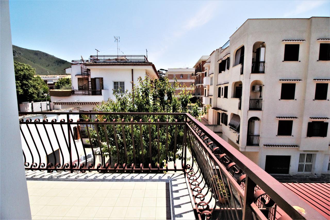 Holidaycasa Leone - Con Posto Auto A 200Mt Dal Mare Sperlonga Extérieur photo